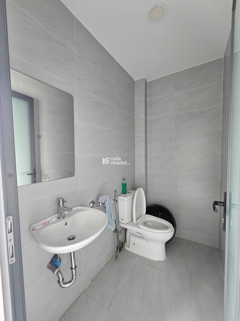 Nhà đẹp, 4x13 sổ vuông, HXH khu Bàu Cát, gần giáo xứ Phú Trung 