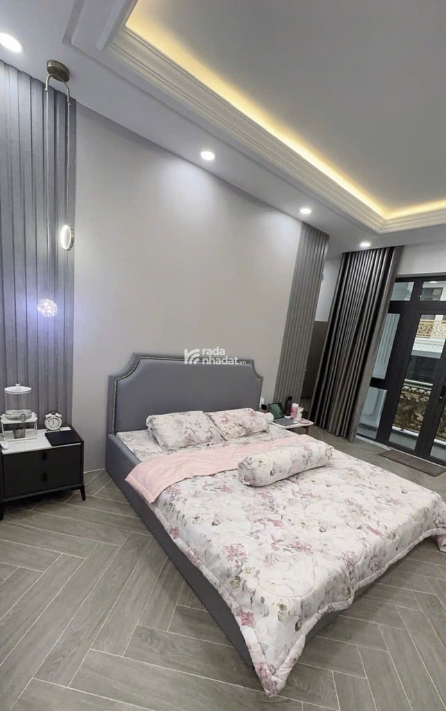 MUA 1 ĐƯỢC 2 - BIỆT THỰ PHỐ 4 TẤM, THÊM CHDV 12 PHÒNG - SẴN DOANH THU 50 TRIỆU/ THÁNG - GẦN NGAY HO