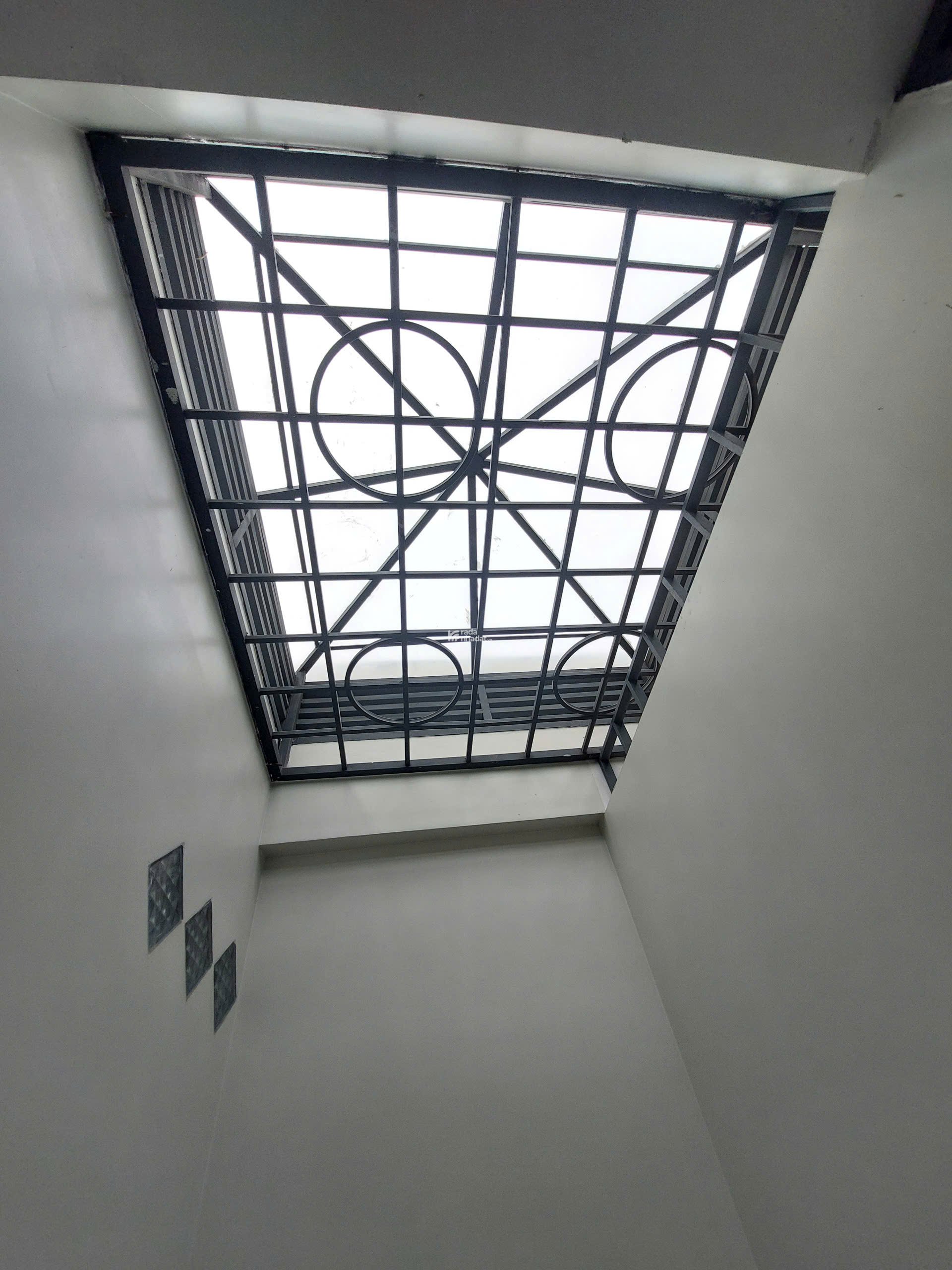 Bán nhà HXH đường 3/2 Q10 Dt( 3,3 x 14m) giá 12 tỷ