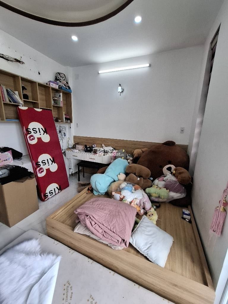 Bán nhà mặt tiền view đẹp, 4 tầng, 3PN, Hưng Phú, Phạm Hùng, Quận 8, nhỉnh 7 tỷ