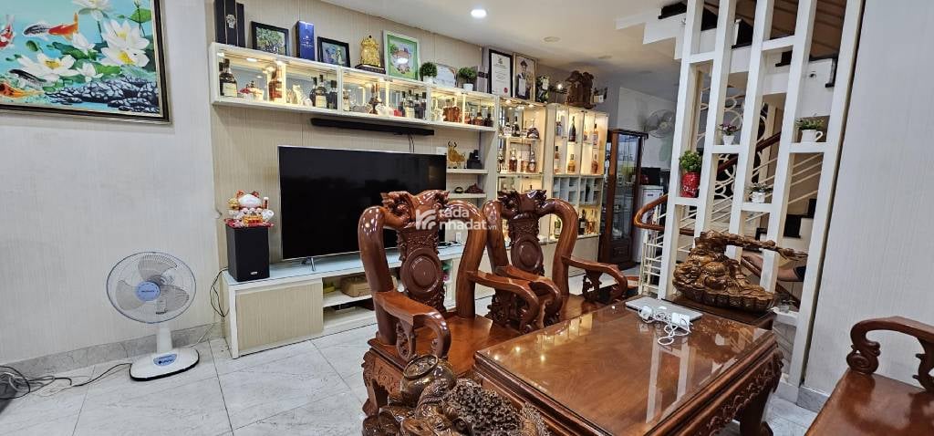 MẶT TIỀN KINH DOANH QUẬN TÂN BÌNH - 6 TẦNG - FULL NỘI THẤT CAO CẤP - DTS 243M2 - KHU VIP CỘNG HÒA 