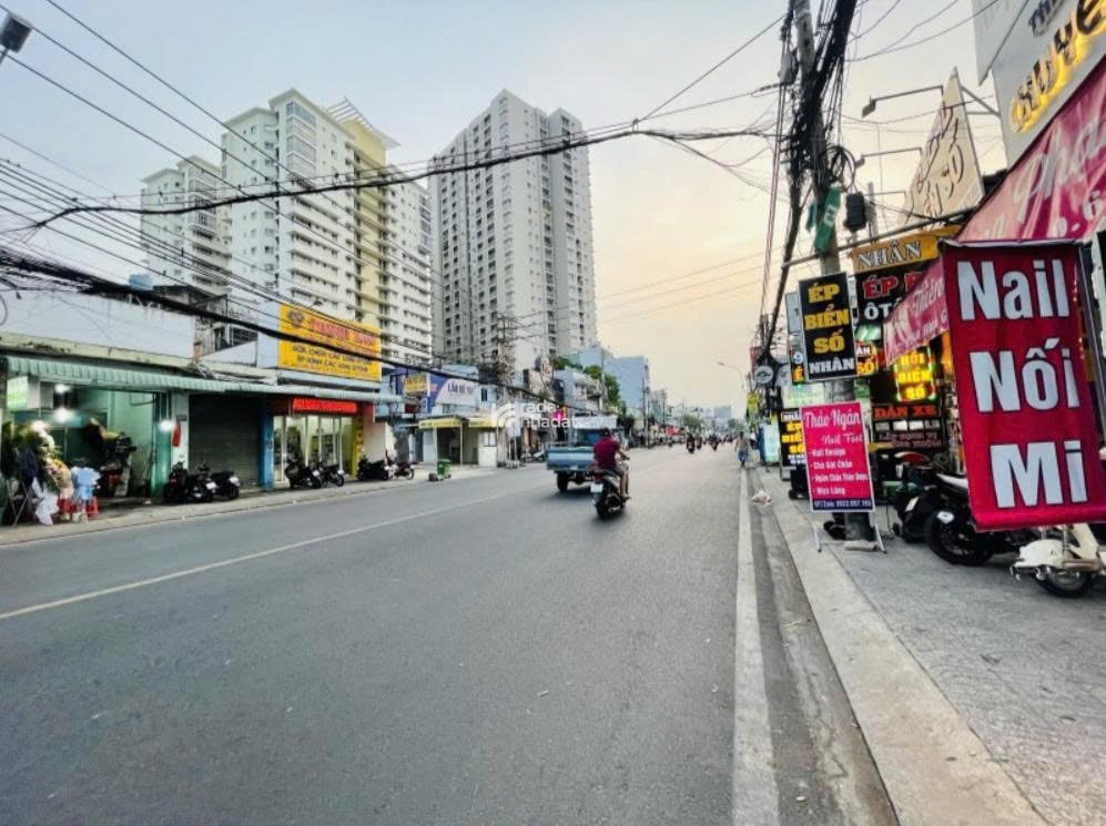  MẶT TIỀN KINH DOANH HẬU GIANG QUẬN 6- NGANG BỀ THẾ 4.5M - CÓ DÒNG TIỀN - CHỈ 170TR/M2.