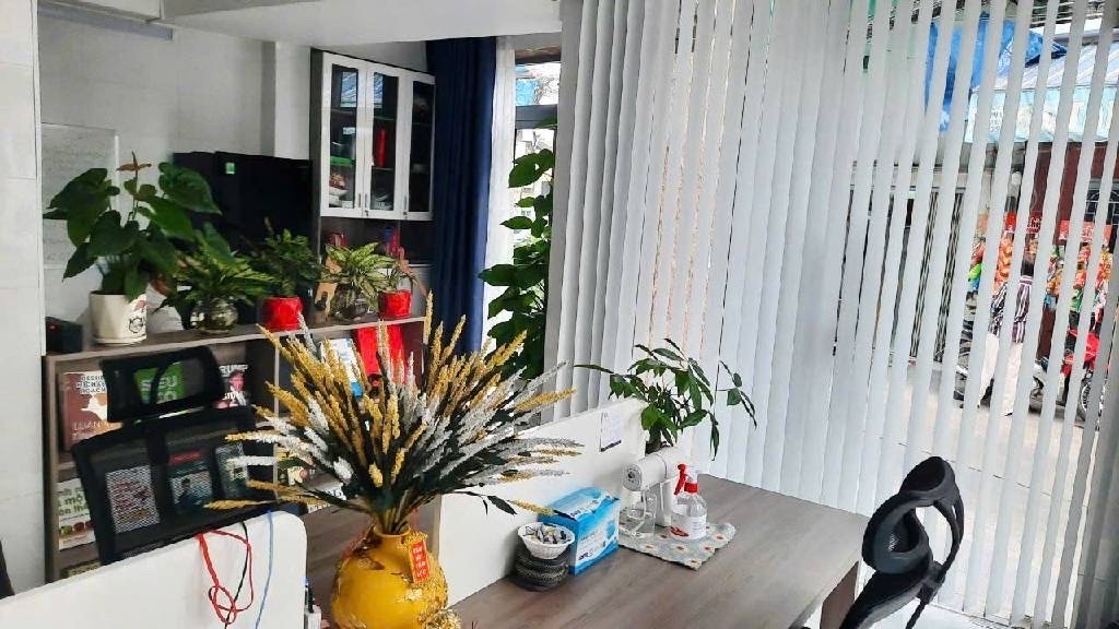 BÁN NHÀ MỚI 3 TẦNG BTCT  HẺM XE HƠI VƯỜN LÀI, QUẬN TÂN PHÚ  