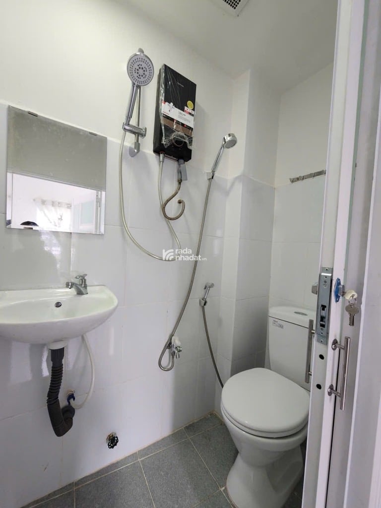 NHÀ ĐƯỜNG TÂN THÀNH 4 TẦNG 3 PHÒNG NGỦ GIÁ CHỈ 3,5 TỶ