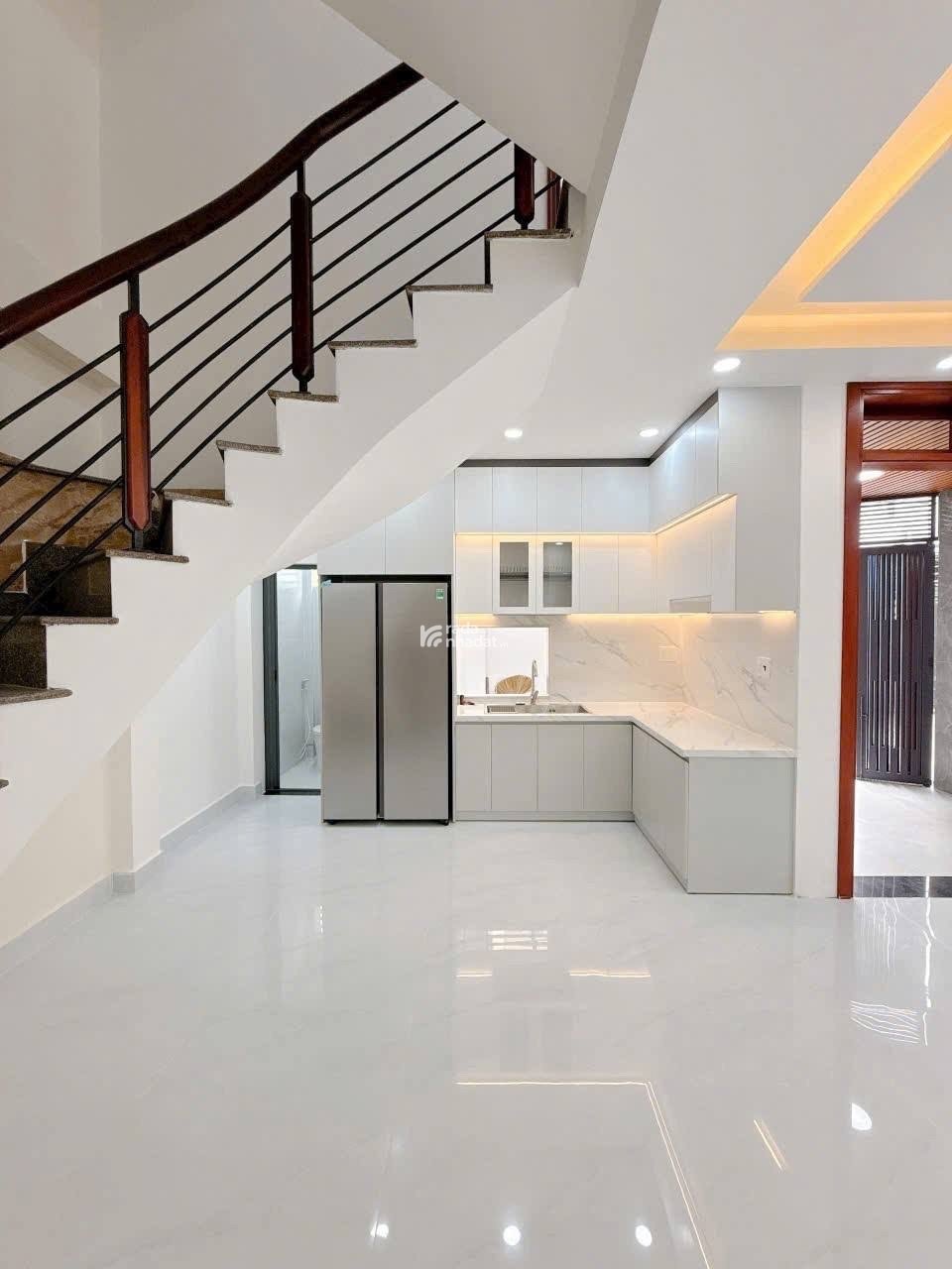 Căn Góc Siêu Đẹp Nguyễn Thị Thập Q7 – Hẻm Xe Hơi – Cách Lotte 200m – Chỉ 9.6 Tỷ