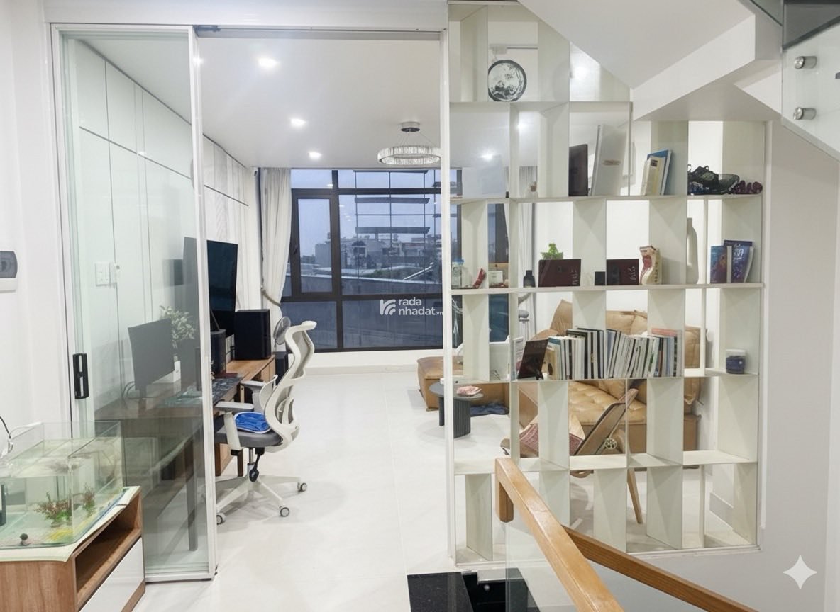 BÁN NHÀ HẺM TẢI LÊ TRỌNG TẤN TÂN PHÚ  GIÁP AEON  4 TẦNG 4PN NỞ HẬU 74M  GIÁ CHỈ 8.X