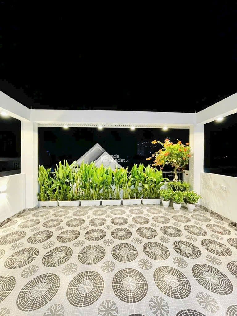 Nhà mới 4 tầng  1 căn ra mặt tiền Lê Văn Thọ P9  Gò Vấp  Hẻm xe hơi  ngang 5.8m  Chỉ 6.28 Tỷ