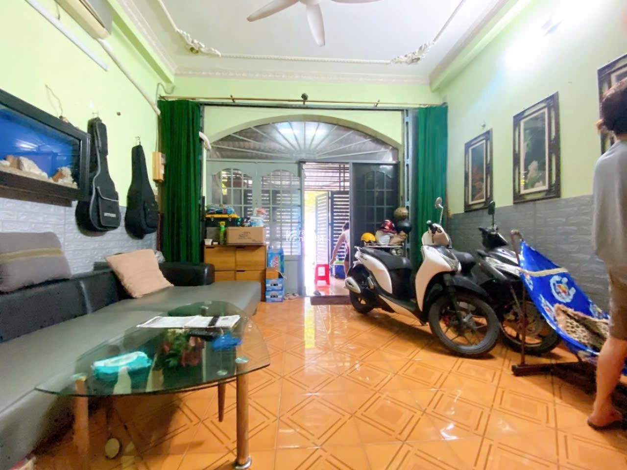 Nhà view công viên  gần Emart 2  hẻm 7m  Phan Huy Ích  P14  Gò Vấp  4.5x17m  Giá 8.9 Tỷ