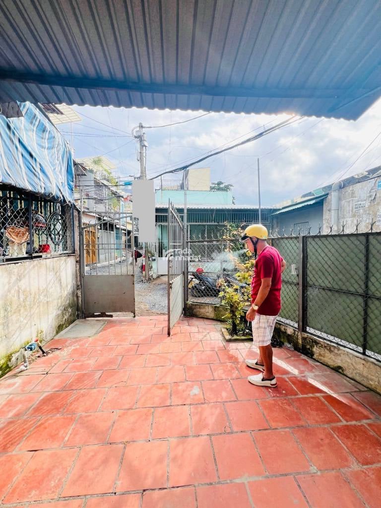 NHÀ NÁT BÁN ĐẤT ( 62m2 ) GÓC 2 MẶT TIỀN HẺM XE HƠI THÔNG ĐƯỜNG ÂU CƠ TÂN BÌNH. GIÁ NHỈNH 4 TỶ.