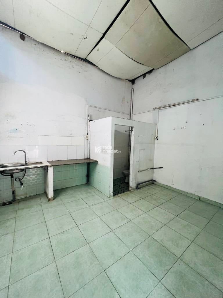 NHÀ NÁT BÁN ĐẤT ( 62m2 ) GÓC 2 MẶT TIỀN HẺM XE HƠI THÔNG ĐƯỜNG ÂU CƠ TÂN BÌNH. GIÁ NHỈNH 4 TỶ.