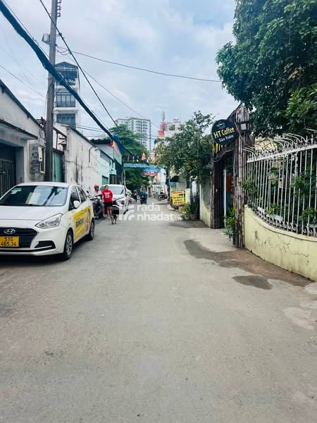 NHÀ NÁT BÁN ĐẤT ( 62m2 ) GÓC 2 MẶT TIỀN HẺM XE HƠI THÔNG ĐƯỜNG ÂU CƠ TÂN BÌNH. GIÁ NHỈNH 4 TỶ.