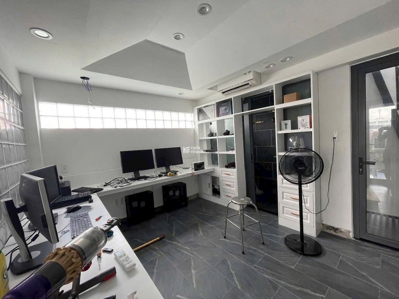 Bán nhà 5 tầng đẹp như biệt thự tại đường Võ Thị Nhờ, phường Tân Thuận Đông, Quận 7 – Chỉ 10.6 Tỷ 