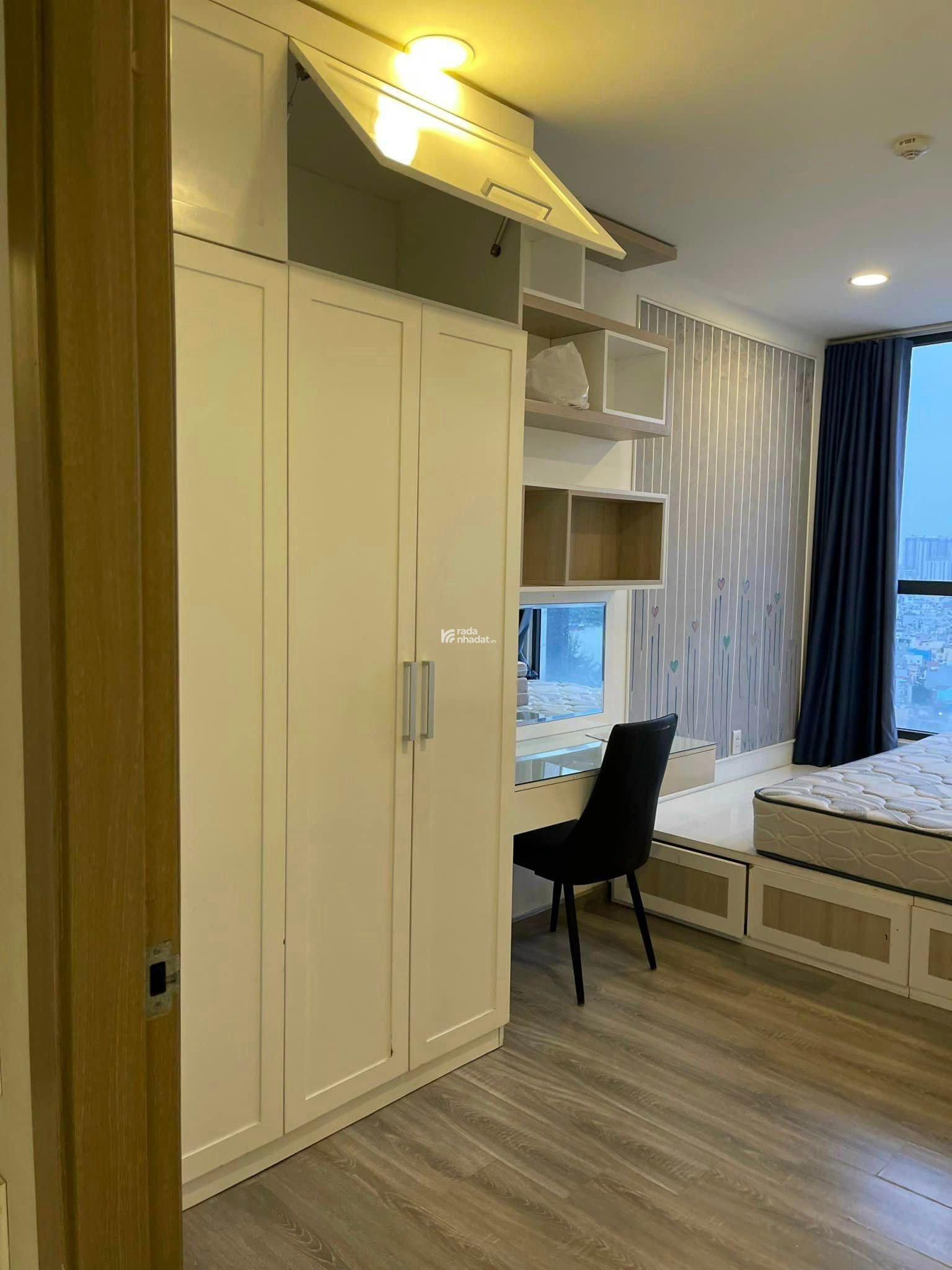 Rẻ nhất tòa Gold View! Chủ bán căn 3PN lầu cao view sông Saigon cực đẹp chỉ 6,79 tỷ LH 0931 785 ***