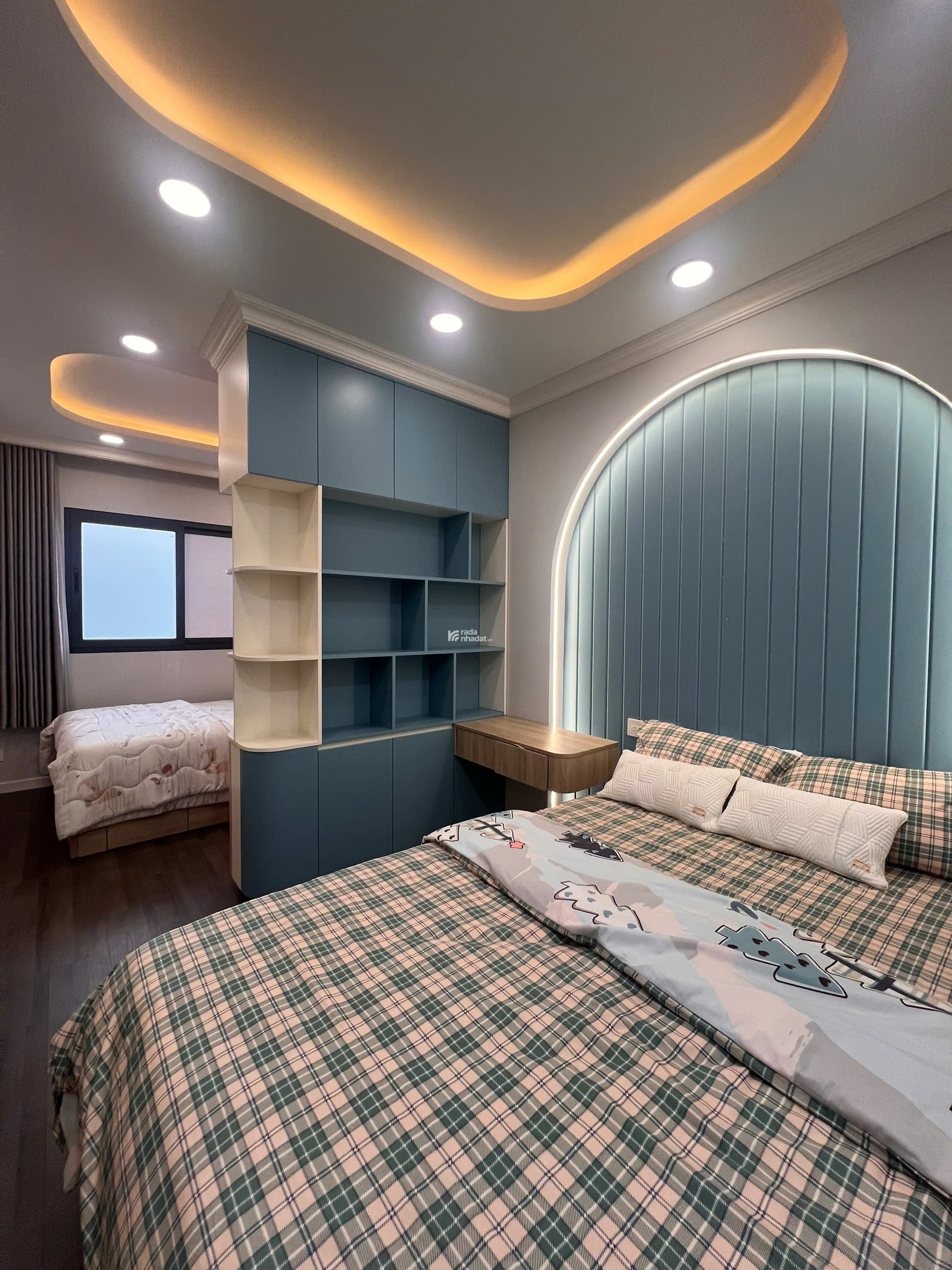 Bán nhà mới xây liền kề Bình Chánh, SHR, thích hợp kinh doanh mua bán