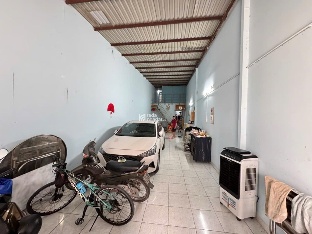 HẺM XE HƠI VƯỜN LÀI, TÂN PHÚ, CHUẨN 108M2 HIẾM CÓ. GIẢM 550TR CHỈ CÒN 13T TL TỐT