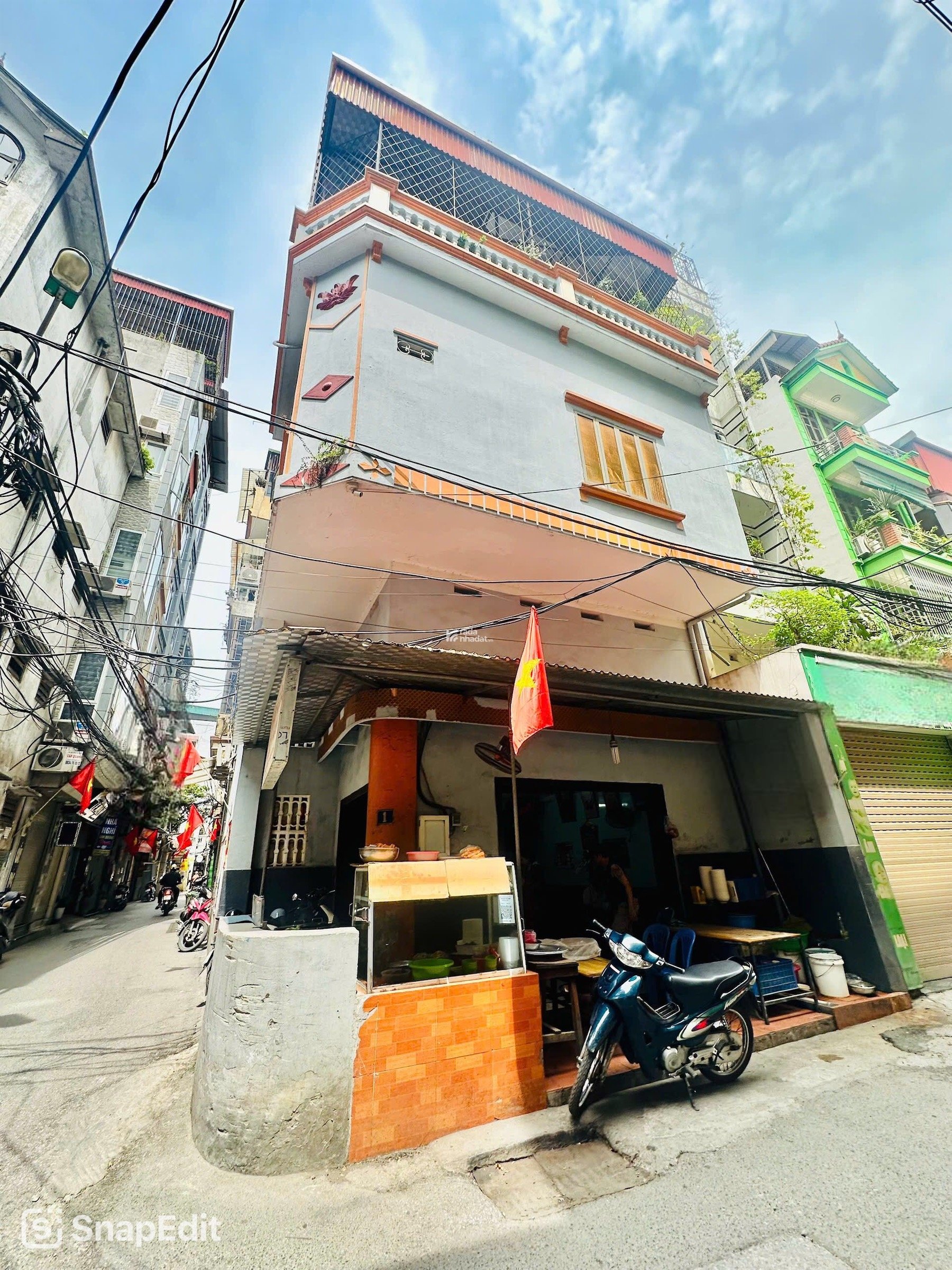 BÁN NHÀ KINH DOANH LÔ GÓC MẶT PHỐ BÙI XƯƠNG TRẠCH THANH XUÂN DT70,5 3T MT6.8M