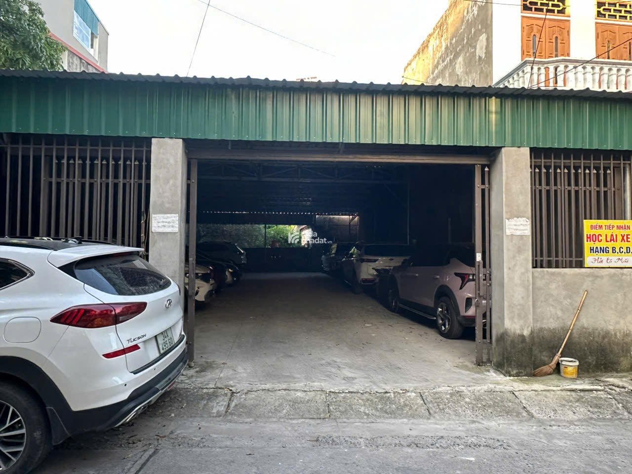 Cần bán mảnh đất chính chủ, đã có sổ đỏ
