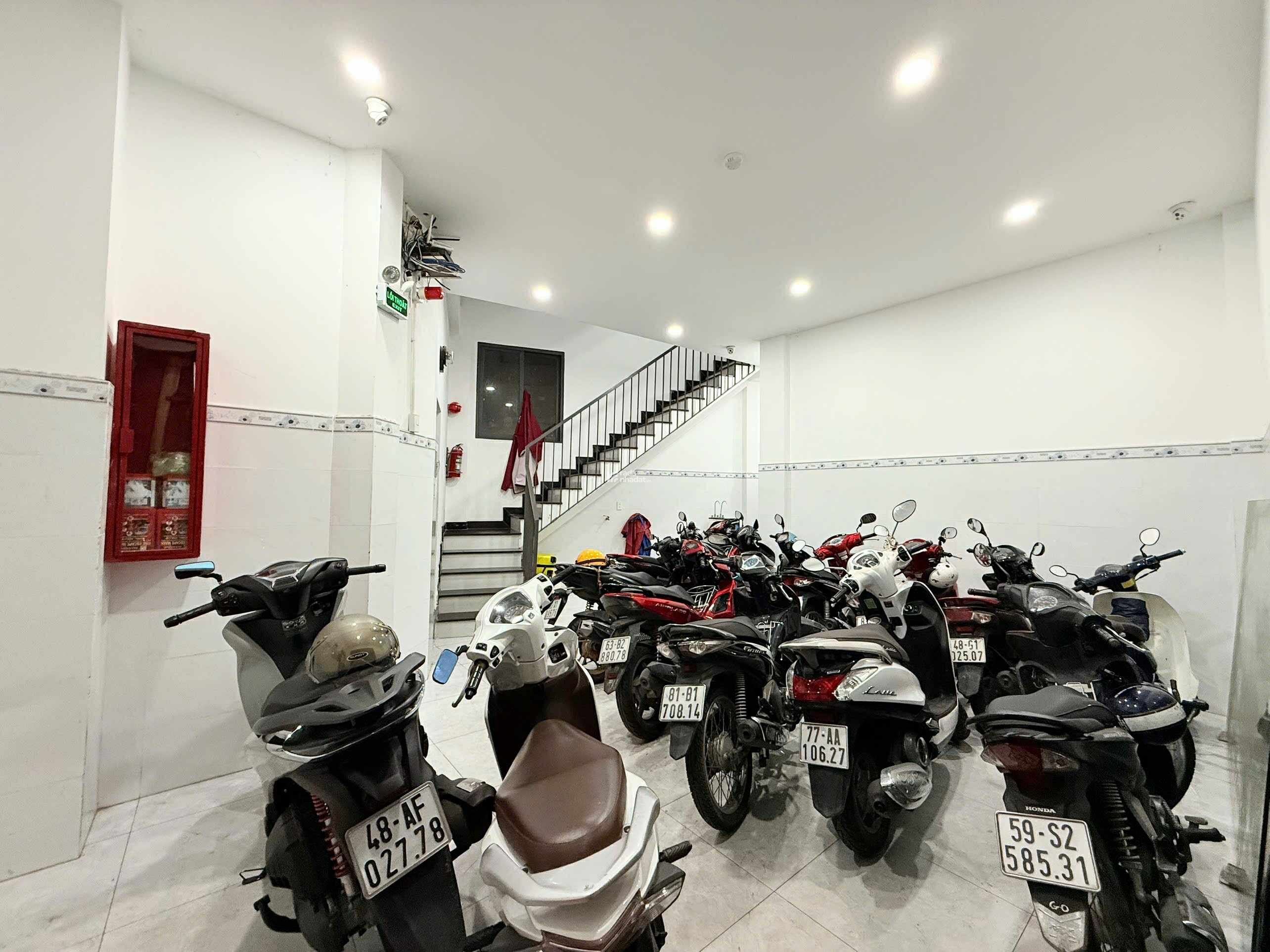 CHDV ĐIỆN BIÊN PHỦ 103m2 TẠO DÒNG TIỀN GẦN 80TR/THÁNG - 11.6 TỶ