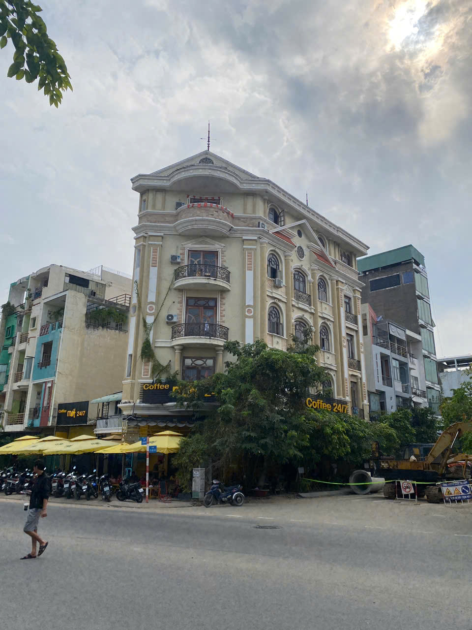 Bán nhà góc 2 mặt tiền đường Tạ Quang Bửu Giá 35 tỷ Dòng tiền ổn định