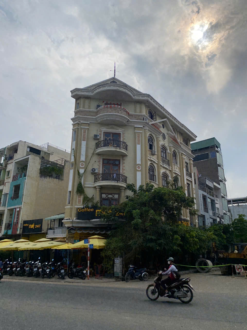 Bán nhà góc 2 mặt tiền đường Tạ Quang Bửu Giá 35 tỷ Dòng tiền ổn định