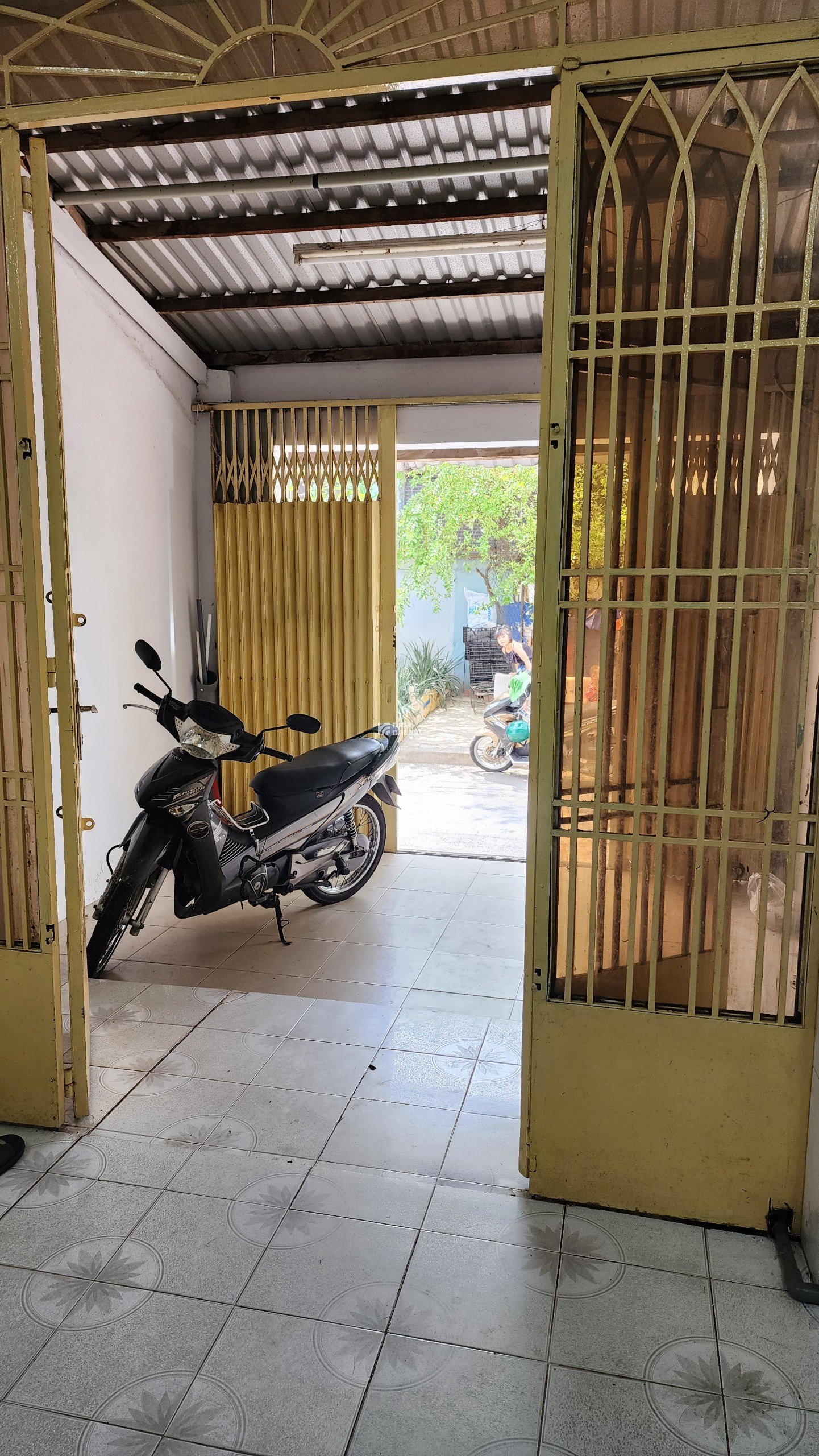 Cho thuê nhà cấp 3 nguyên căn 2 lầu 1PN Phường 10, Gò Vấp