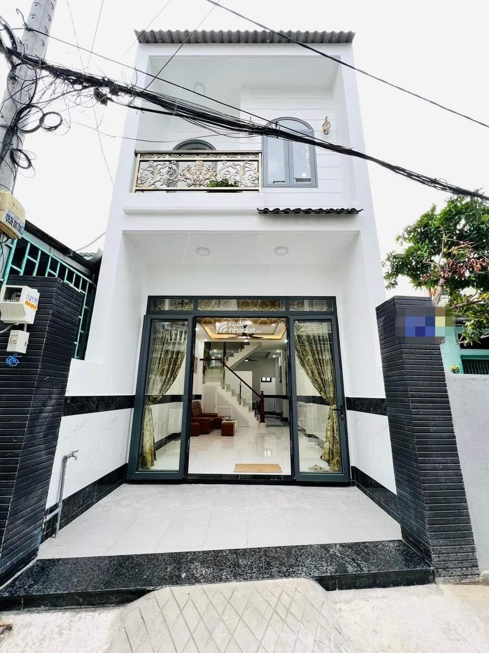 Bán gấp căn ở Đ.Cù Lao,P.2,Q.Phú Nhuận giá bán 5tỷ950 DT 53,0m2 nằm gần Đ. Hoàng Sa, 1 trệt 1 lầu