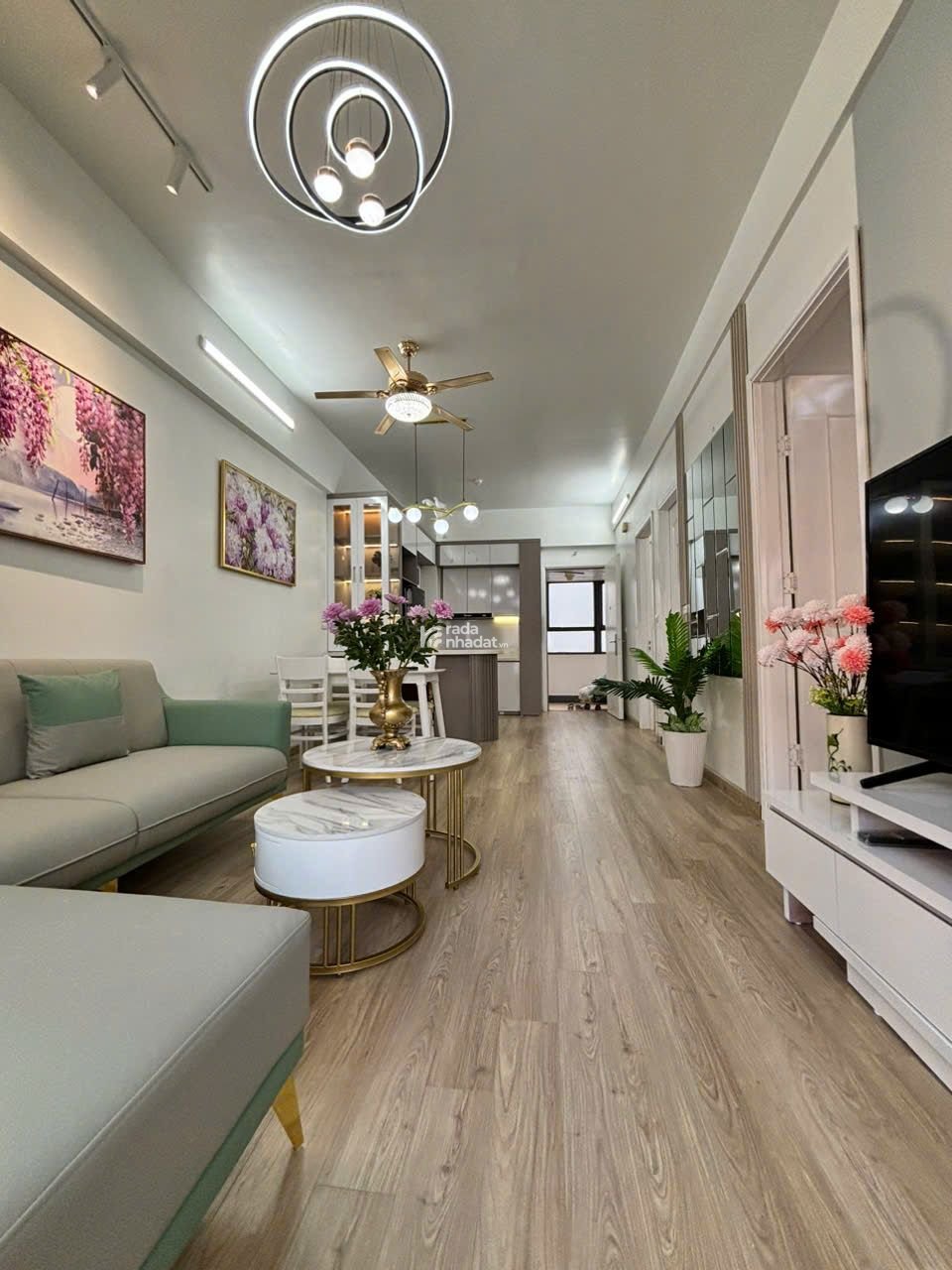 Duy nhất căn 2PN  80m2 giá 9 triệu/1 tháng - miễn phí dịch vụ, có slot ô tô