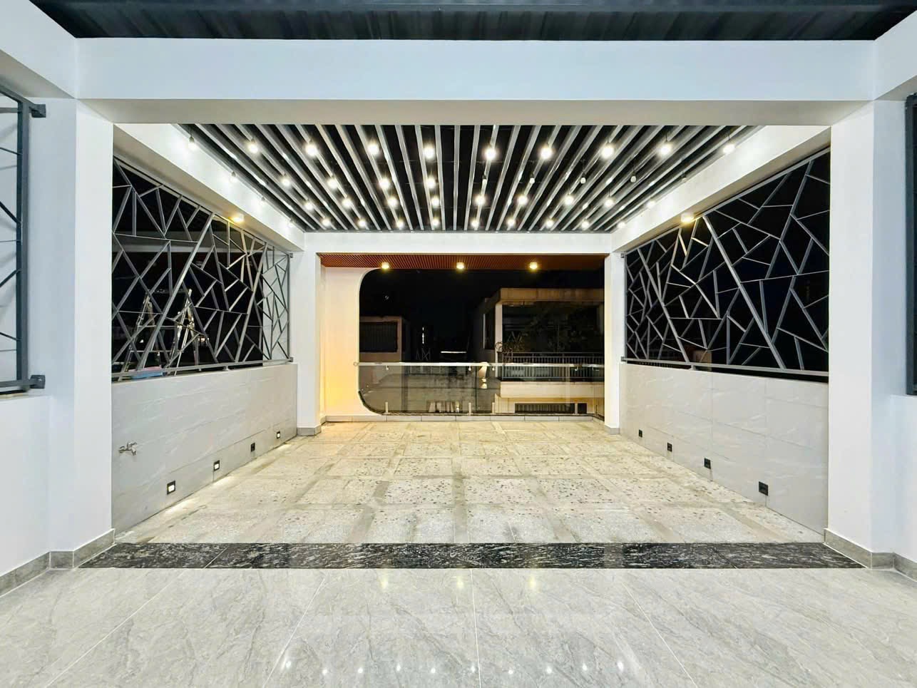 Lên sóng căn siêu phẩm ngay Quang Trung, P8, Gò Vấp giá chỉ 3 tỷ 450, SHR hoàn công đủ, 55m2