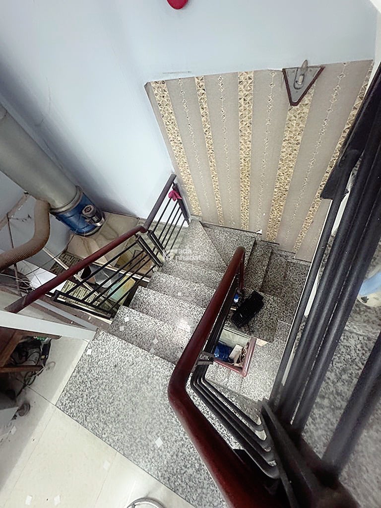 Bán nhà đường chế lan viên tây thạnh