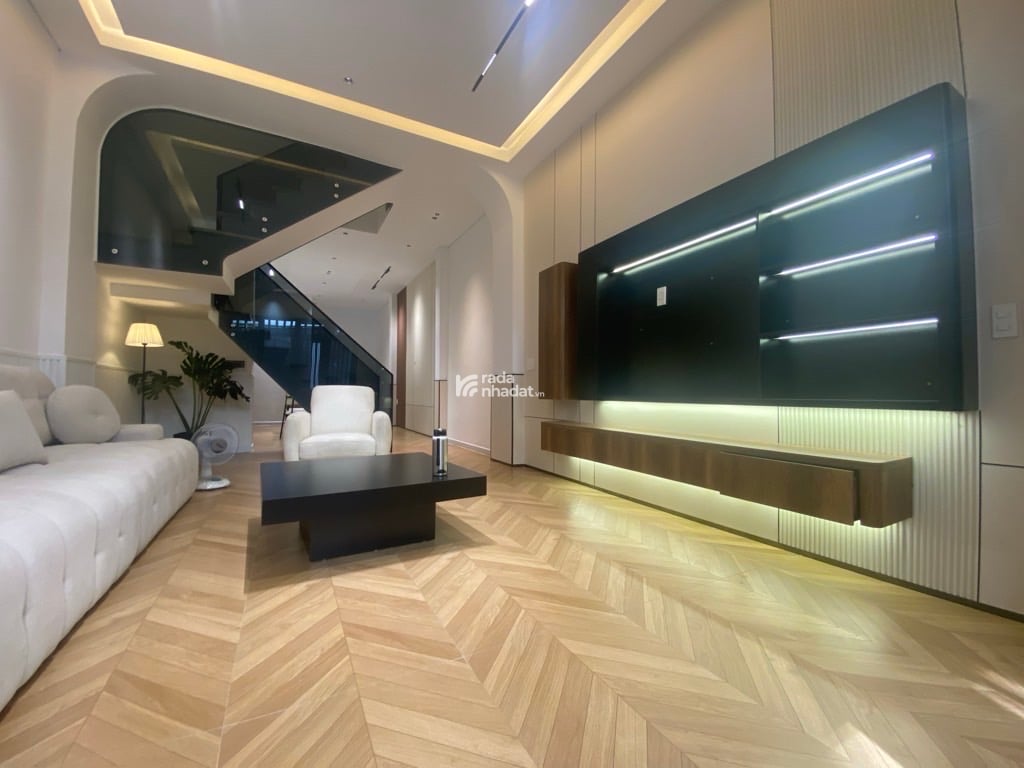 NHÀ ĐẸP HXT 8M PHAN HUY ÍCH - 60M2 (4M x 15 M )4 TẦNG - NỘI THẤT HIỆN ĐẠI .DỄ CHO THUÊ .TIỆN Ở  & K