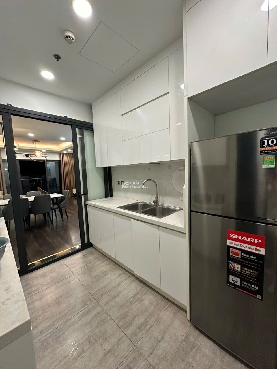 Chính chủ bán căn hộ toà nhà Hà Đô Park View, 98,4m2, 2 phòng ngủ, full nội thất