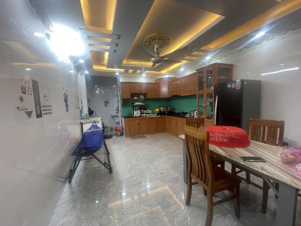 :MẶT TIỀN BỜ KÈ THẠNH XUÂN VIEW  MÁT 80M2 4 LẦU 4PN CHỈ 6 TỶ CÒN TL 