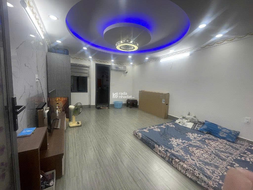 :MẶT TIỀN BỜ KÈ THẠNH XUÂN VIEW  MÁT 80M2 4 LẦU 4PN CHỈ 6 TỶ CÒN TL 