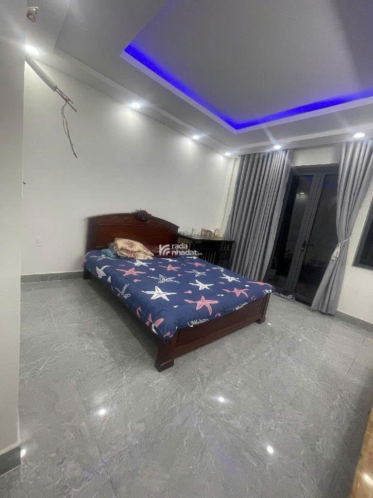 :MẶT TIỀN BỜ KÈ THẠNH XUÂN VIEW  MÁT 80M2 4 LẦU 4PN CHỈ 6 TỶ CÒN TL 