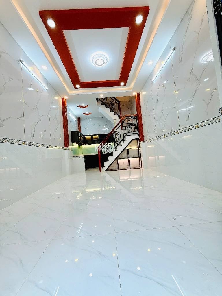 Nhà mới - Âu Dương Lân - Quận 8 - 3 tầng - Hoàn Công đủ - chỉ nhỉnh 4ty 