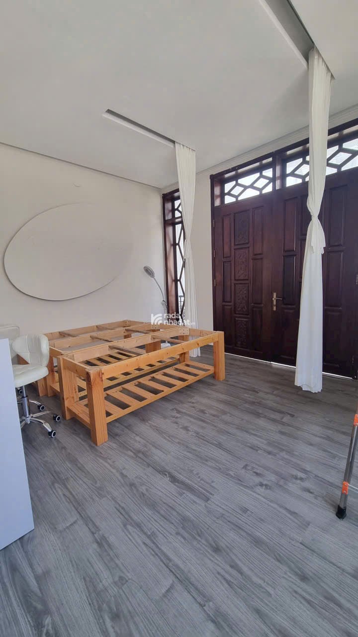 Cho thuê nhà nguyên căn mặt tiền phổ quang tân bình, kinh doanh đa ngành