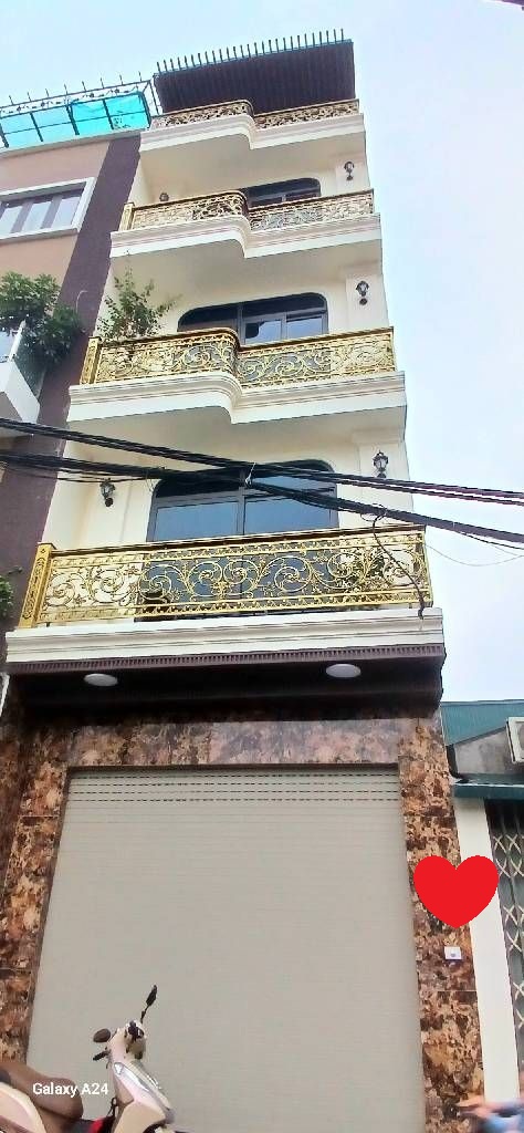 LÔ GÓC CẦU GIẤY - 5 TẦNG - NHÀ ĐẸP ĐÓN TẾT - 47M2 SỔ VUÔNG - 12 TỶ