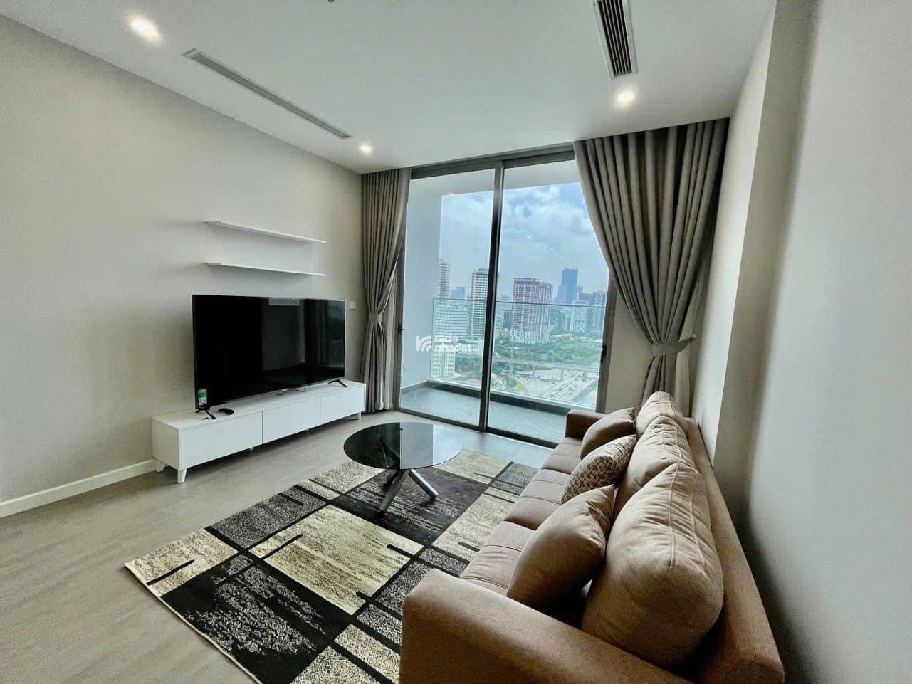 Chính chủ bán căn chung cư 283 Khương Trung tầng 18 DT 90m2 3 phòng ngủ giá 5 tỷ
