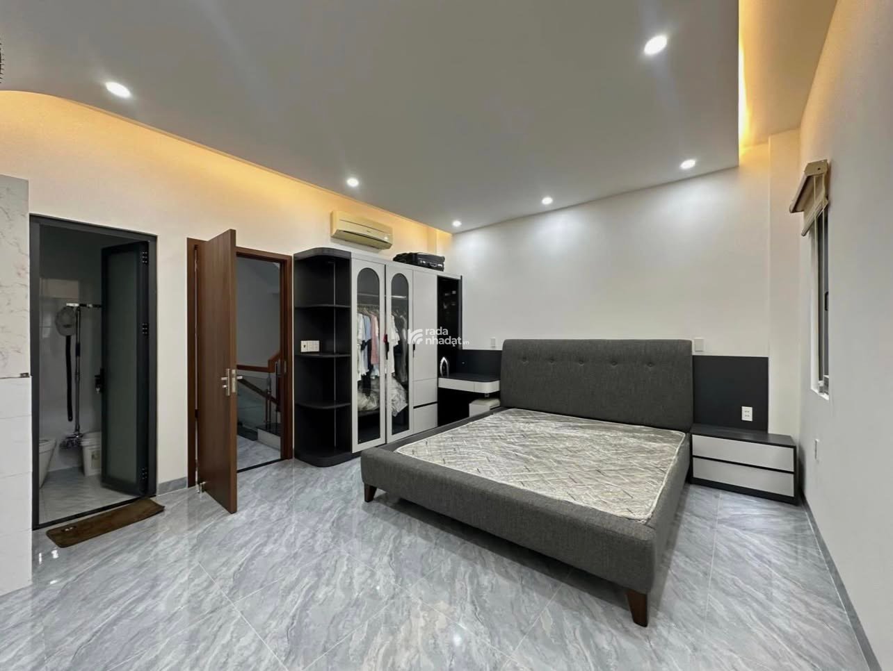 Cần tiền bán nhà Đường Phan Văn Hân Bình Thạnh 70m2 Giá 3ty120 