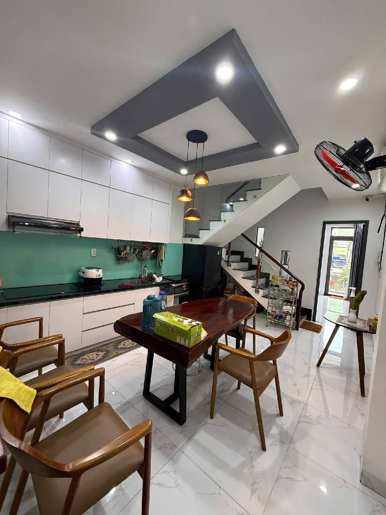 MẶT TIỀN KINH DOANH - 5 TẦNG  ĐƯỜNG 30M -  GẦN CHỢ TÂN HƯƠNG - KINH DOANH ĐỈNH