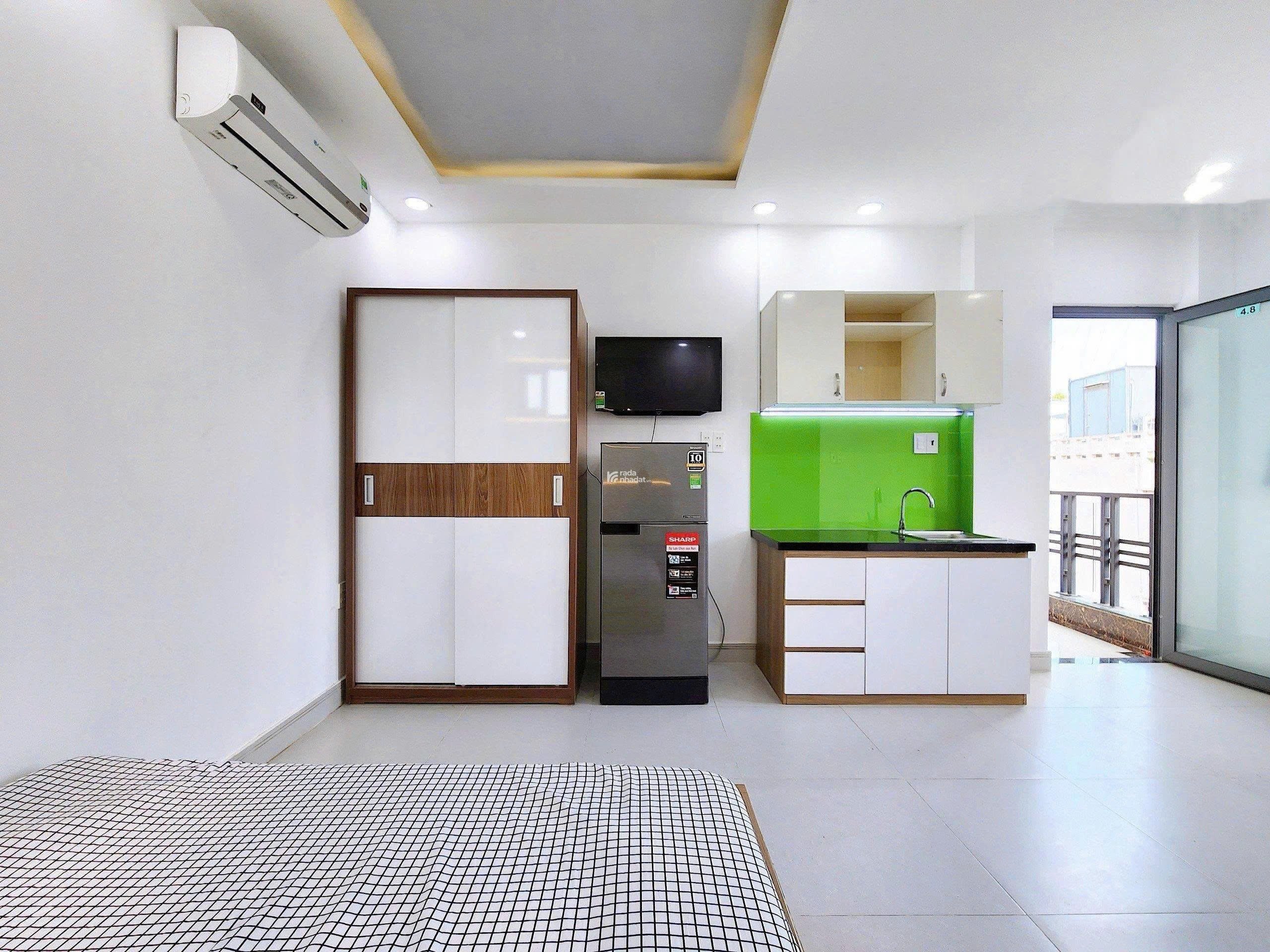 Căn Hộ Thoáng Quận 10 Gần Đại Học Bách Khoa, Vạn Hạnh Mall.