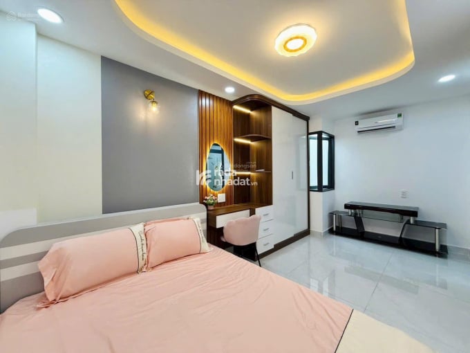 Bán nhà cực đẹp Nguyễn Duy Cung, P.12, Gò Vấp, giá 4 tỷ, 1 trệt 2 lầu, tiện ích đầy đủ, sổ riêng