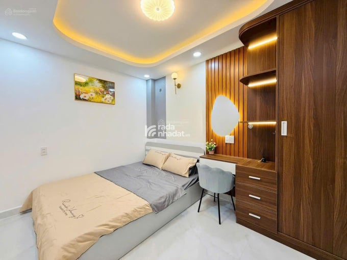 Bán nhà cực đẹp Nguyễn Duy Cung, P.12, Gò Vấp, giá 4 tỷ, 1 trệt 2 lầu, tiện ích đầy đủ, sổ riêng