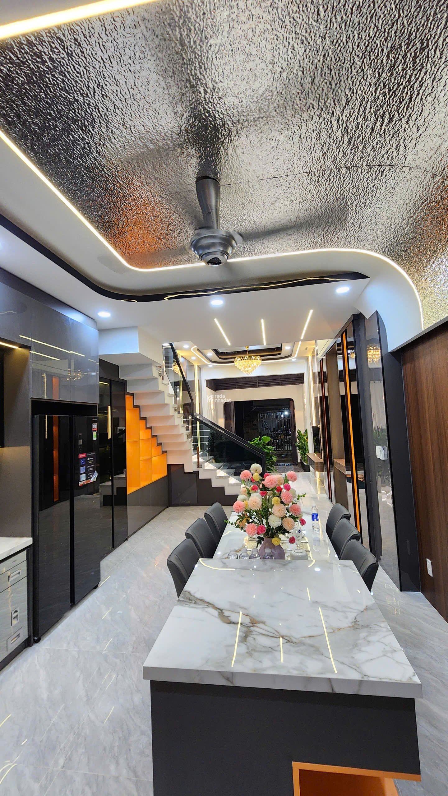 HÀNG MỚI LÊN SÓNG - CĂN ĐẦU TIÊN TRONG DÃY NHÀ PHỐ TX25 - P. THỚI AN - TP.HCM