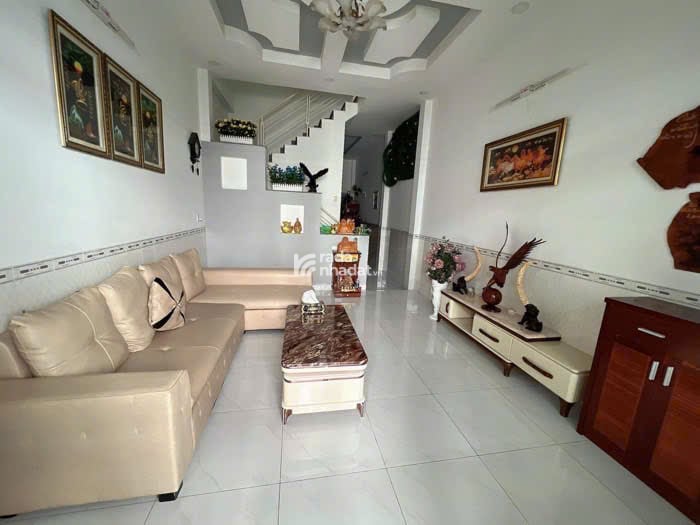60m2 - Giá 4 tỷ - 2 tầng - 2PN - Hẻm Nguyễn Văn Quỳ, Q7