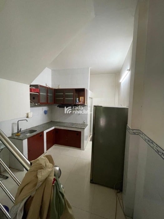 HẺM XE HƠI THÔNG TỨ TUNG - DÒNG TIỀN ỔN ĐỊNH - GẦN SÁT BẾN XE MIỀN ĐÔNG - 30M2 - NHỈNH 4 TỶ 