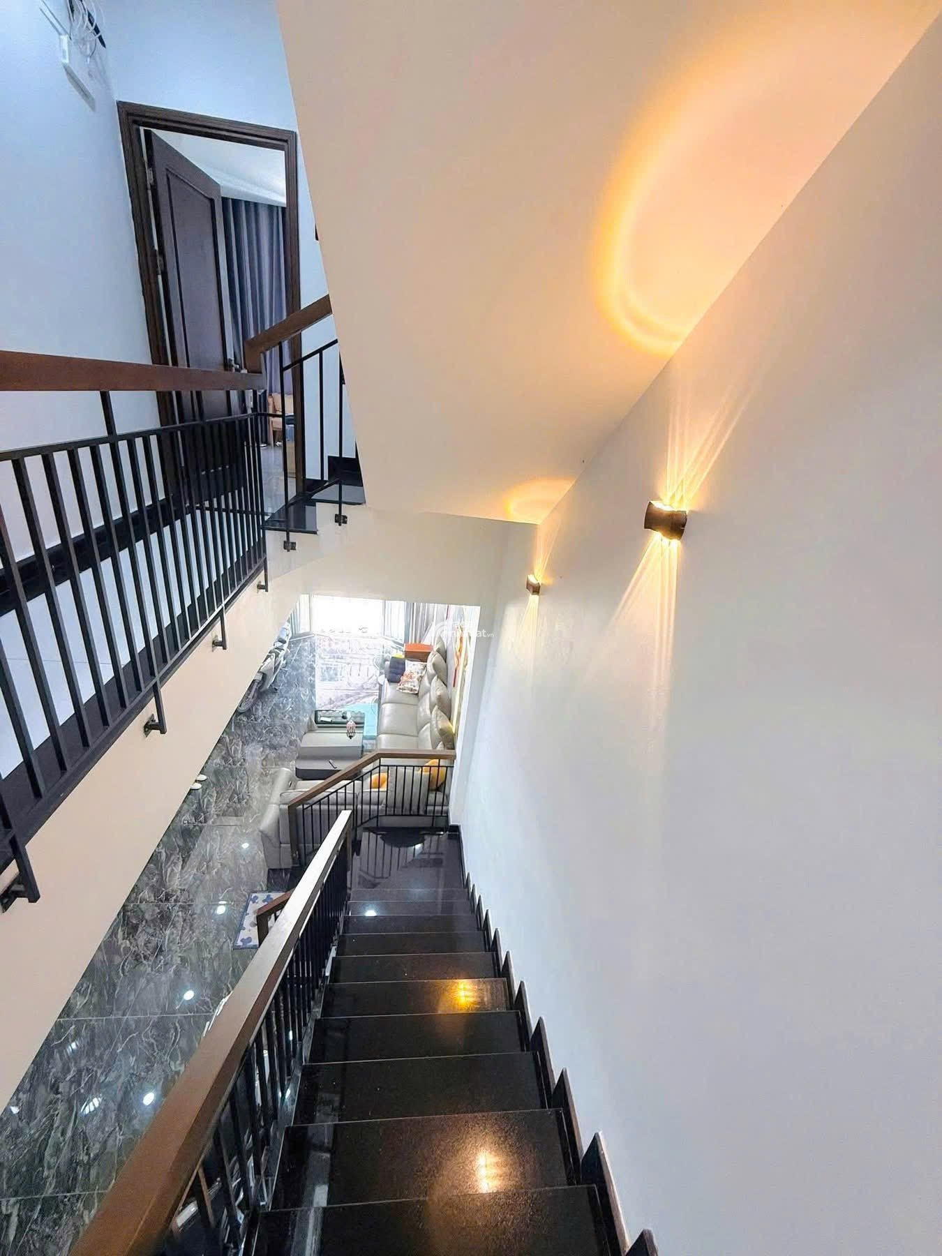 Chủ định cư cần bán gấp nhà hẻm 1 sẹc Nguyễn Trọng Tuyển, Phú Nhuận 40m2 giá 3 tỷ 350 TL