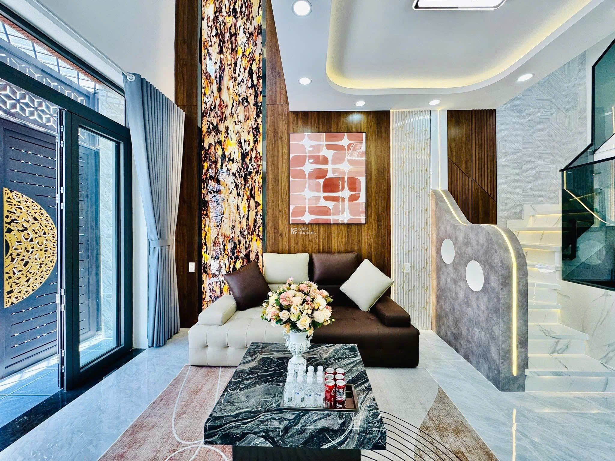 BÁN NHÀ ĐƯỜNG NGÔ THỊ THU MINH TÂN BÌNH, 4 TỶ 490TR, 51.6M2, SHR, HẺM OTO.