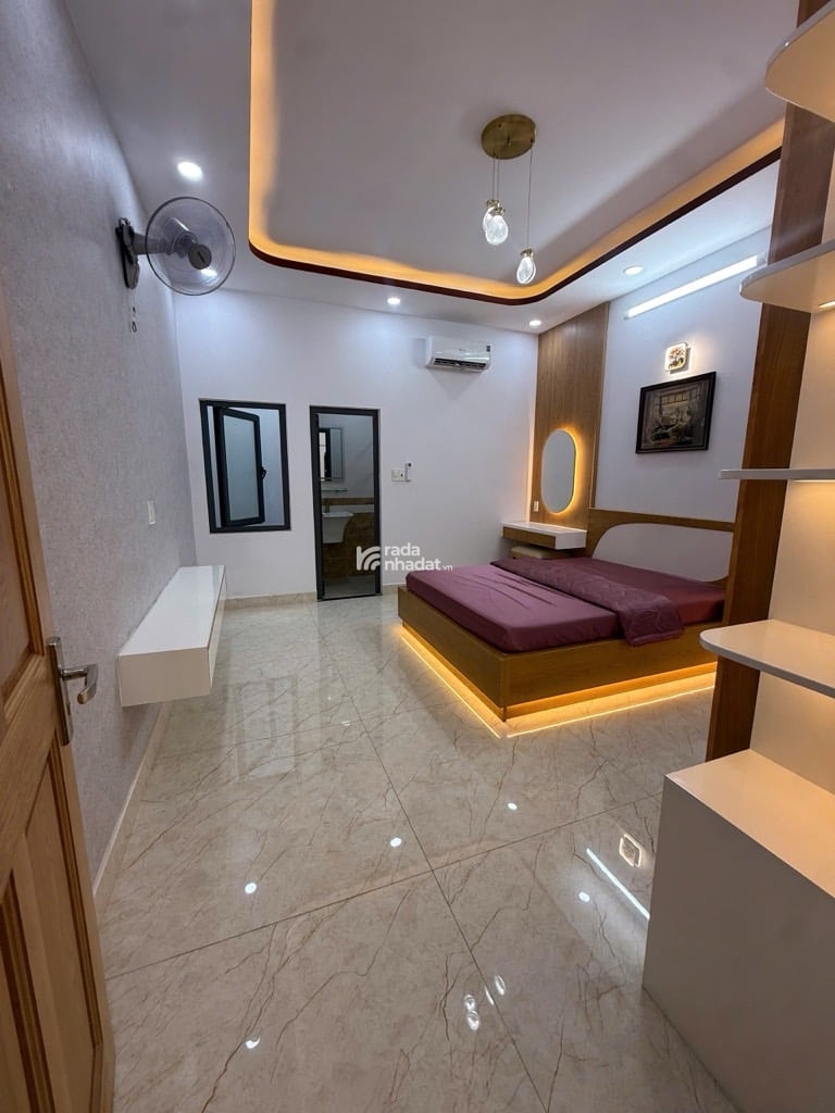 BÁN GẤP NHÀ 5 TẦNG, DT 65M, SÁT EMART2, PHAN HUY ÍCH GÒ VẤP, ÔTÔ NẰM PHÒNG VIP, CHỈ 9.X 
