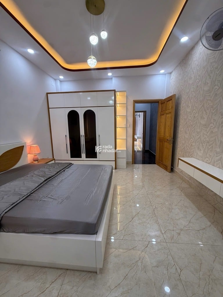 BÁN GẤP NHÀ 5 TẦNG, DT 65M, SÁT EMART2, PHAN HUY ÍCH GÒ VẤP, ÔTÔ NẰM PHÒNG VIP, CHỈ 9.X 